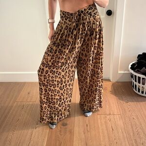 Intimately freepeople leopard pants with tie in front size L
